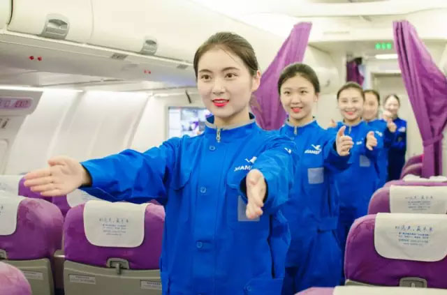 厦门航空乘务训练换新装,喜迎金砖展新貌(图5) 5.jpg