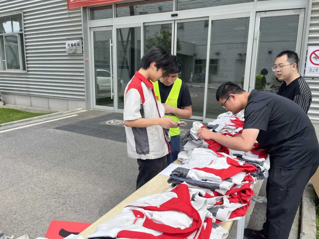 诺博汽车荆门分公司二次工作服“焕新”(图2) 2.jpg