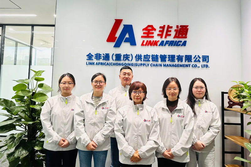 全非通公司焕新秋冬工作服“温暖铠甲”御寒更暖心!(图1) 1.jpg