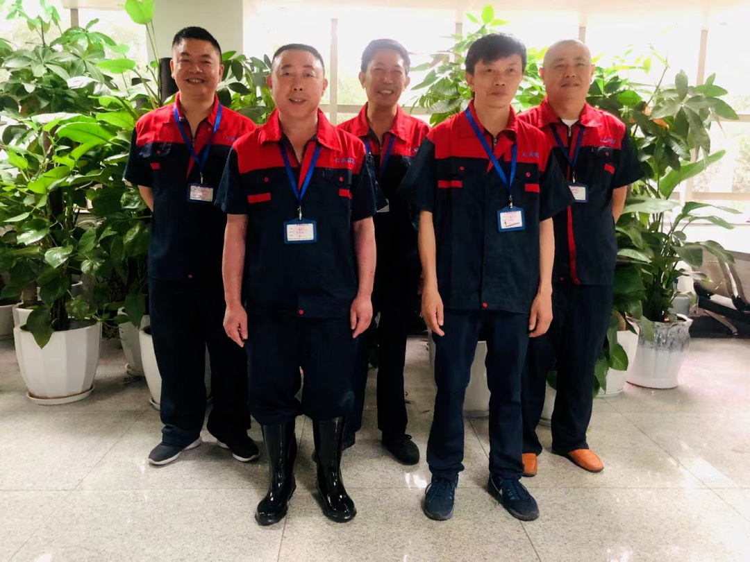 成都天奥商务采购新工作服,提升服务展形象(图2) 10002.jpg