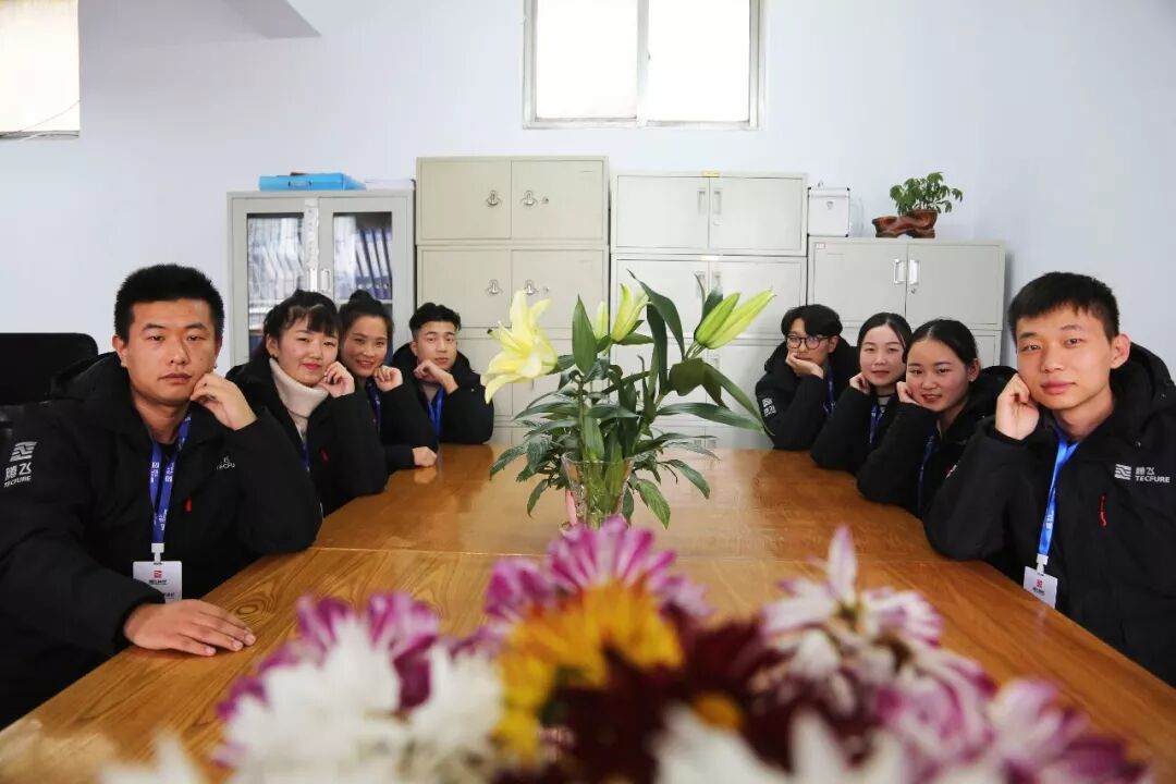 腾讯建工集团冬季工作服已到货,你被腾飞的新工装帅到了吗?(图11) 1 (11).jpeg