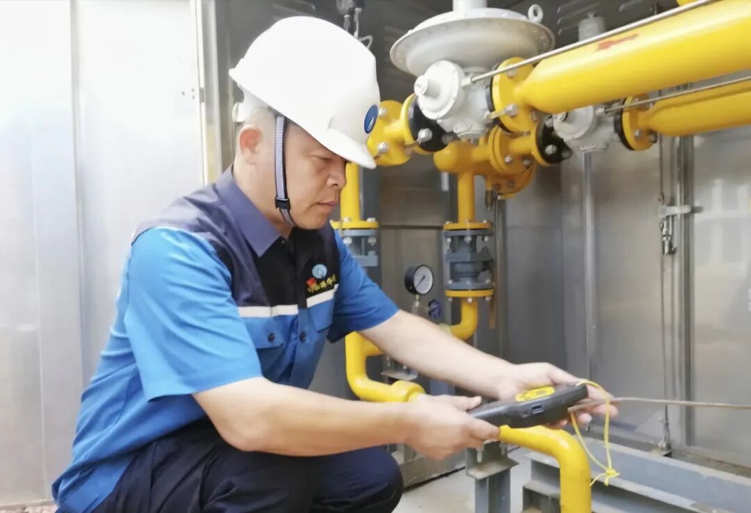 山东港华燃气集团工作服升级(图4) 10004.jpeg