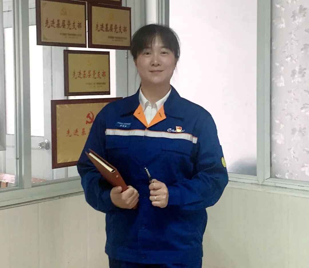 穿上新工装,工作更有劲!中南钢铁集体换装升级(图3) 3.jpeg