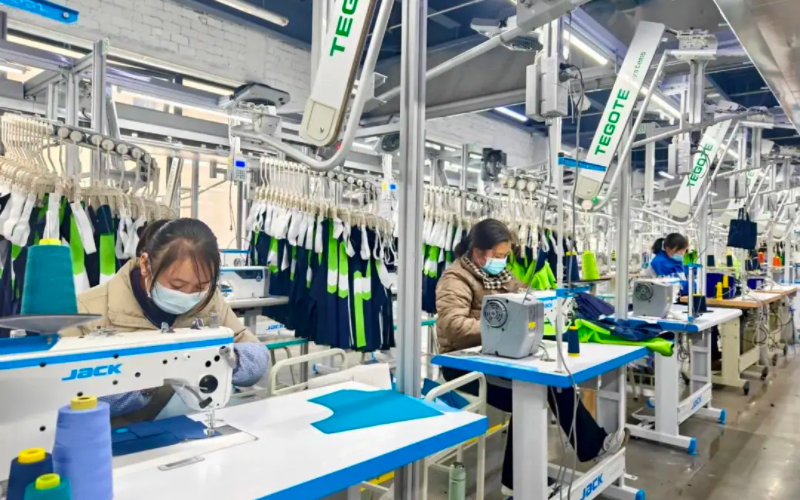 企业急单定做工作服，如何把控生产交付周期