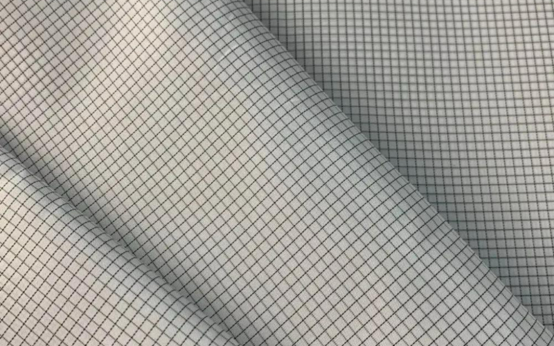 防静电工作服可以水洗多少次？(图1)